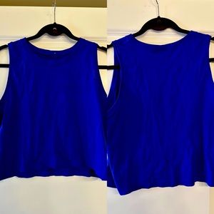 Lululemon Breeze By Muscle Crop Tank